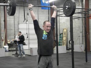 Mike Rausch performing 13.4 last year.  I bet he beats his reps today!